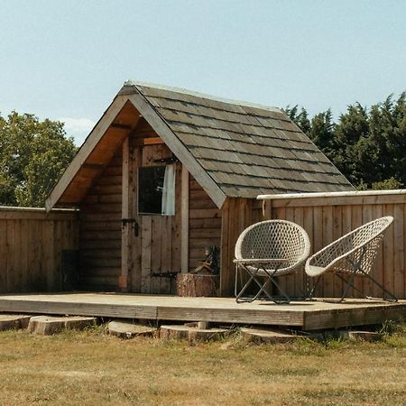 Glamping At The Retreat Wiltshire Is Rural Bliss Villa Chippenham  Luaran gambar