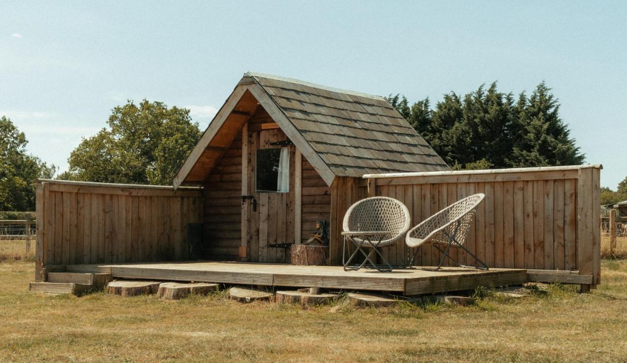 Glamping At The Retreat Wiltshire Is Rural Bliss Villa Chippenham  Luaran gambar